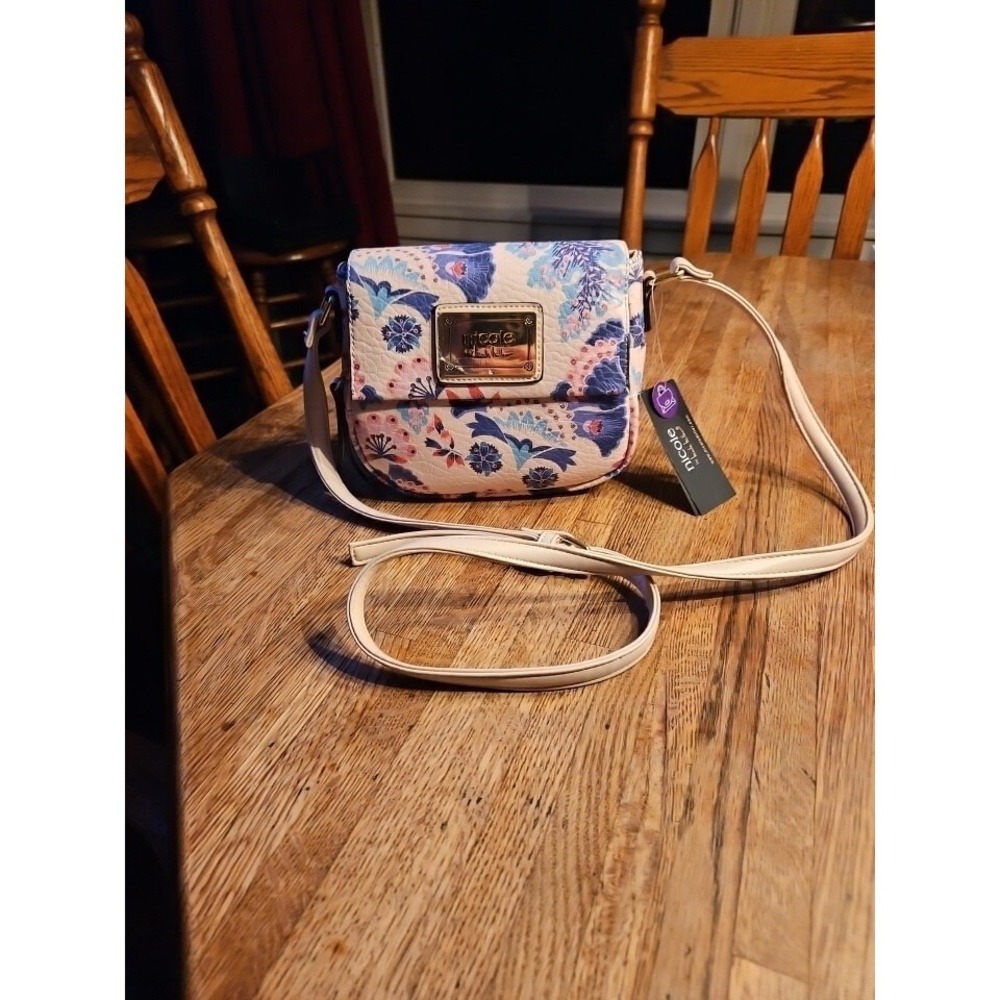 New Nicole by Nicole Miller Beige & Blue Floral Crossbody Bag Country Core 8x6x3